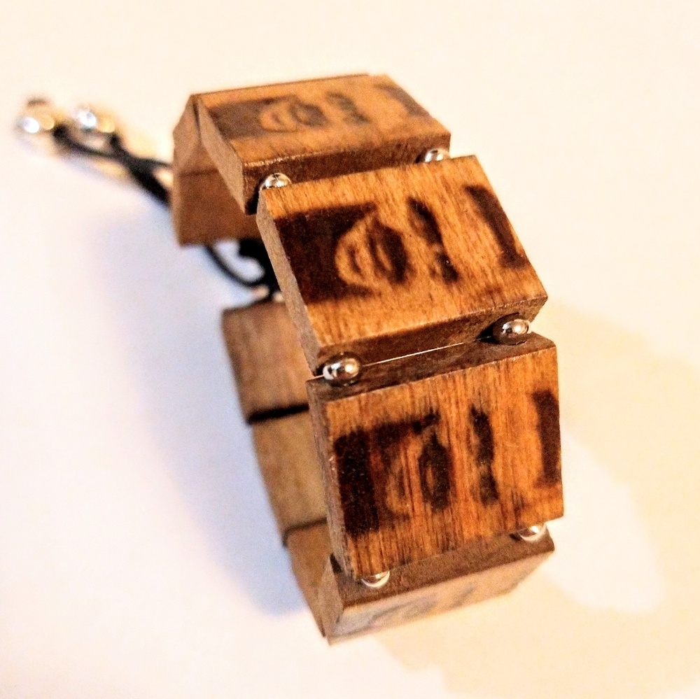 Here's johnny! The shining tile slip cord bracelet